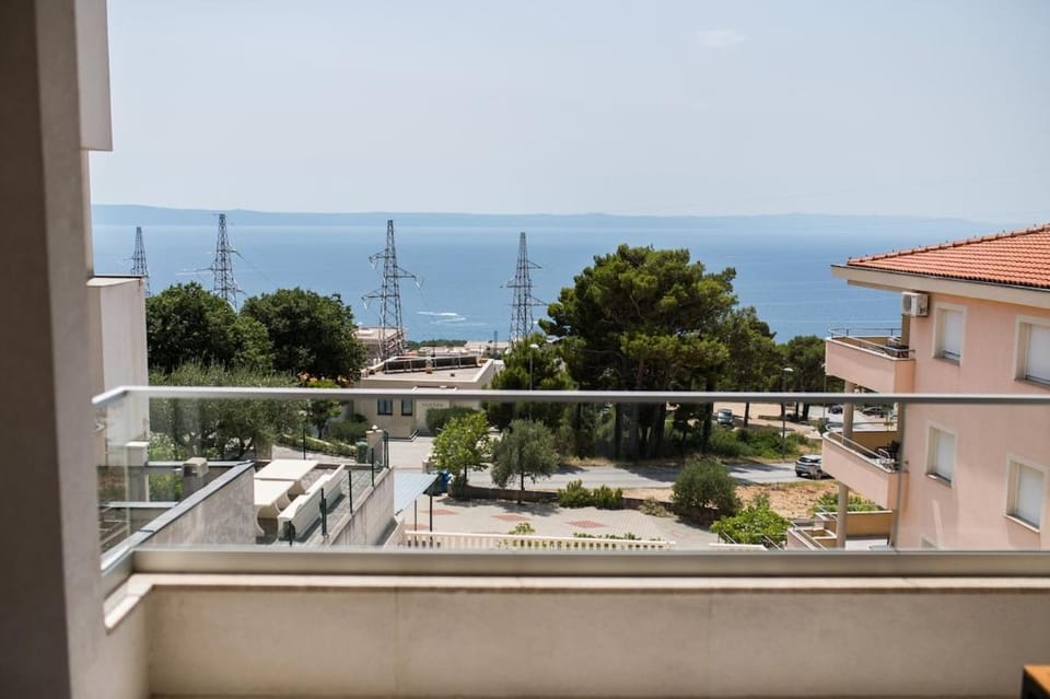 The Gold Apartment with terrace and garage Apartment in Makarska
