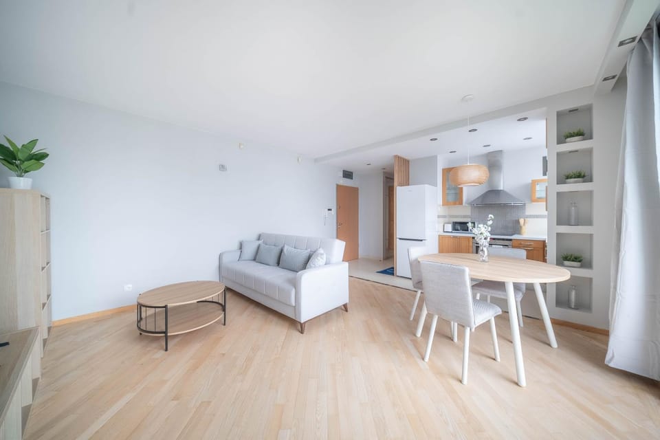 Wilanowska Modern Suite Apartment in Warsaw