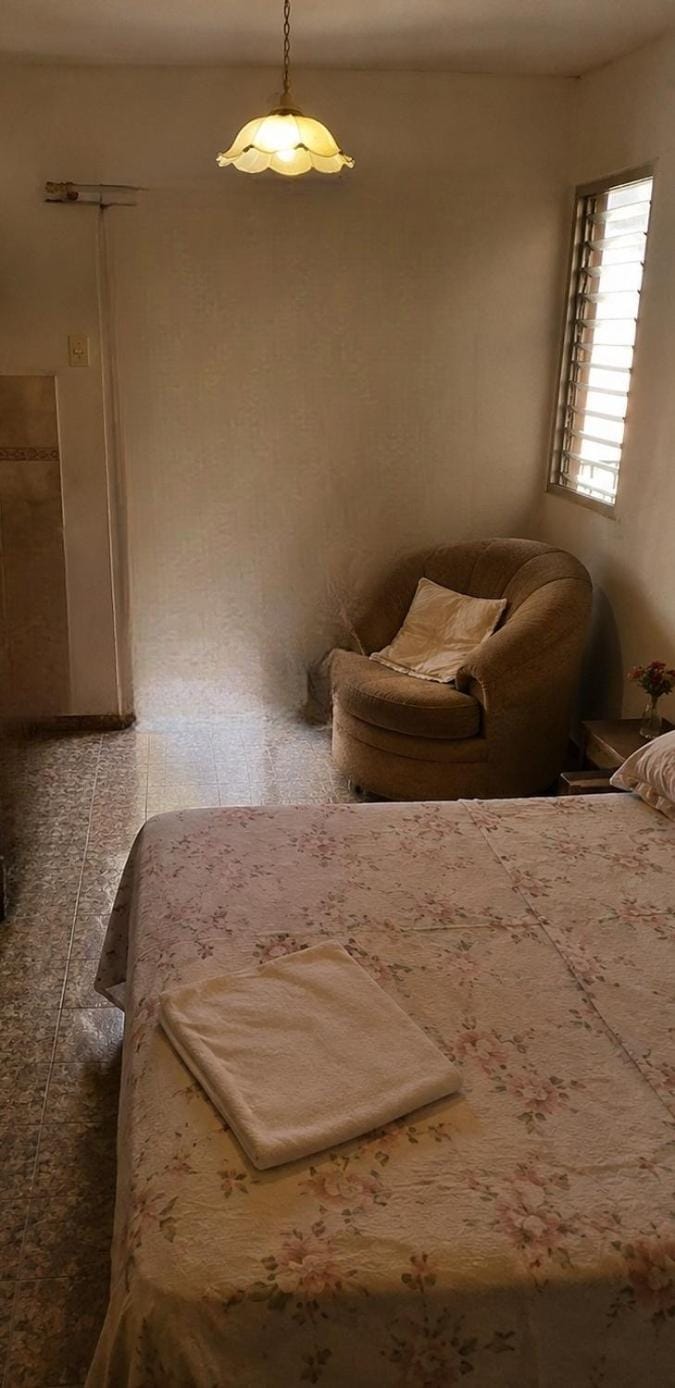 Habitación estudio Vacation rental in Valencia