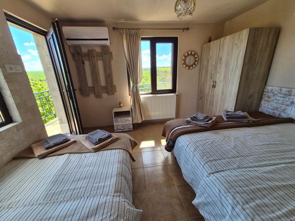 Bed, Bedroom, wardrobe