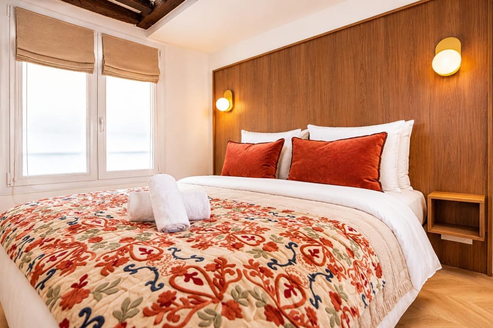 Chic Apartment in Paris Center - with AC Apartment in Paris