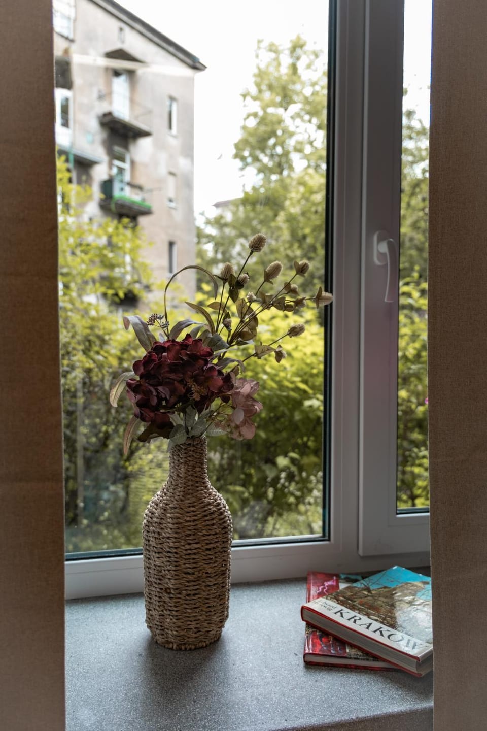 City view, Garden view, Quiet street view
