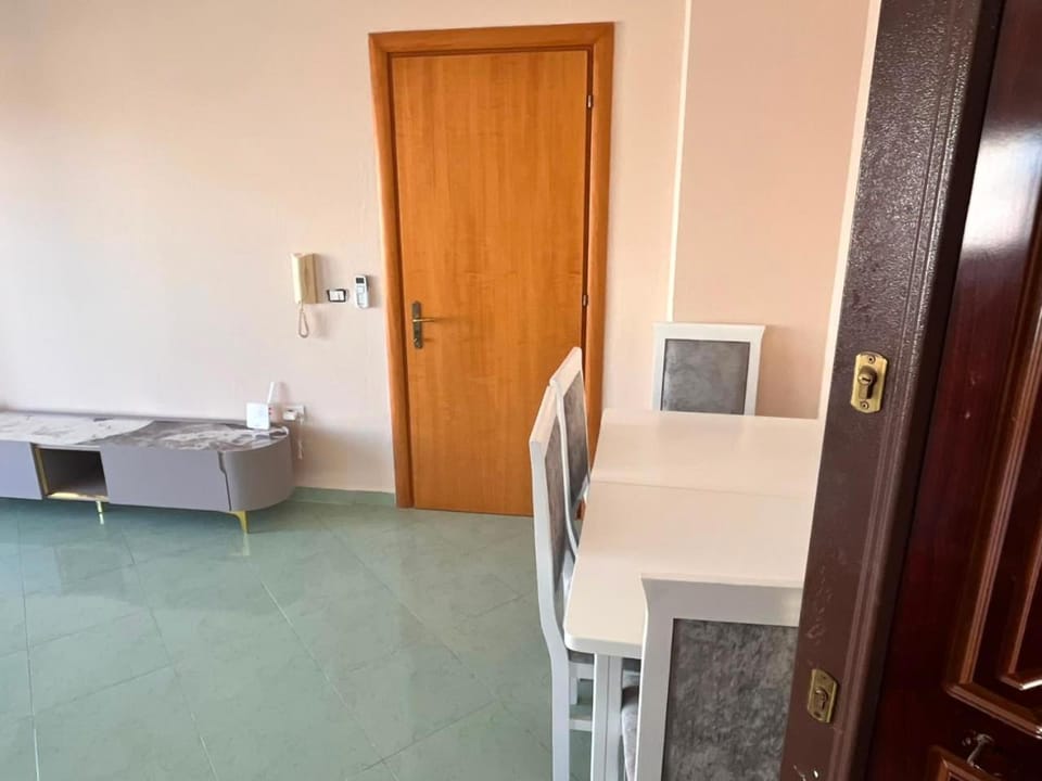 Facade/entrance, Living room