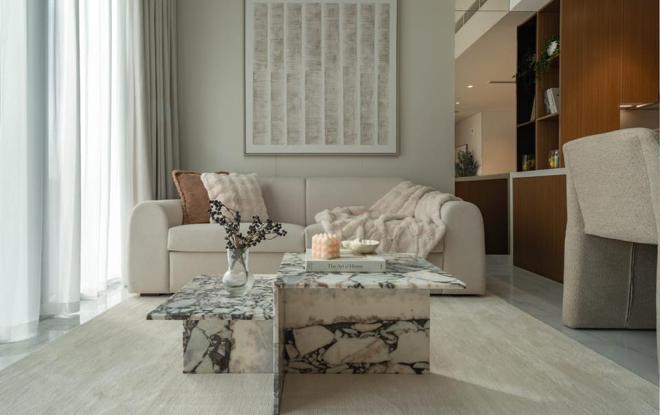 Chic 1BR Getaway Beach-Style Pool Apartment in Dubai