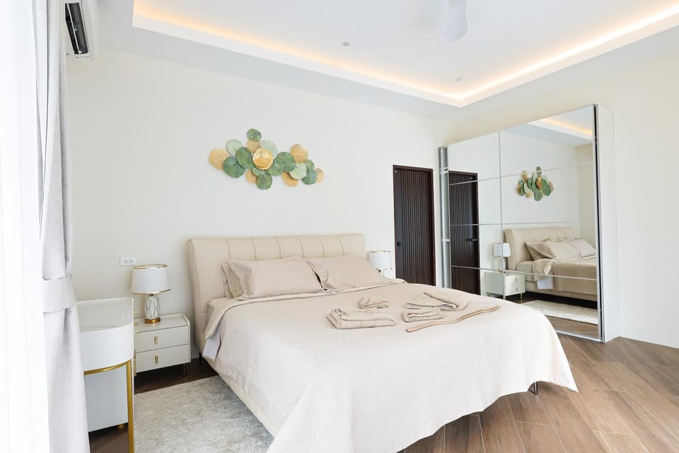 Bed, Bedroom, wardrobe