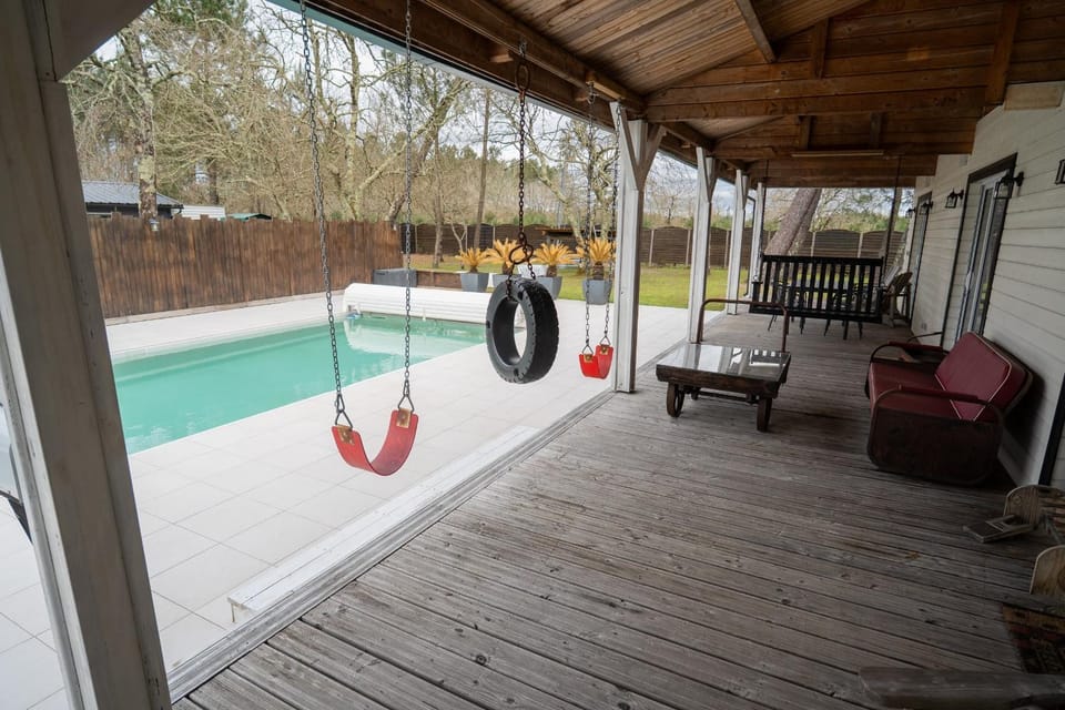 14pers - Piscine & Jacuzzi - 40min des plages Villa in Nouvelle-Aquitaine