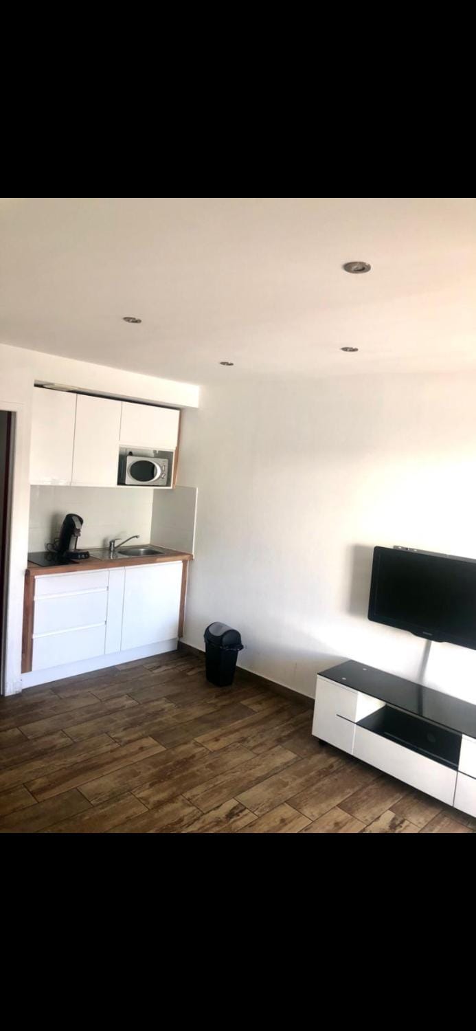 Studio a deux pas du centre ville et de la mer Apartment in Saintes-Maries-de-la-Mer