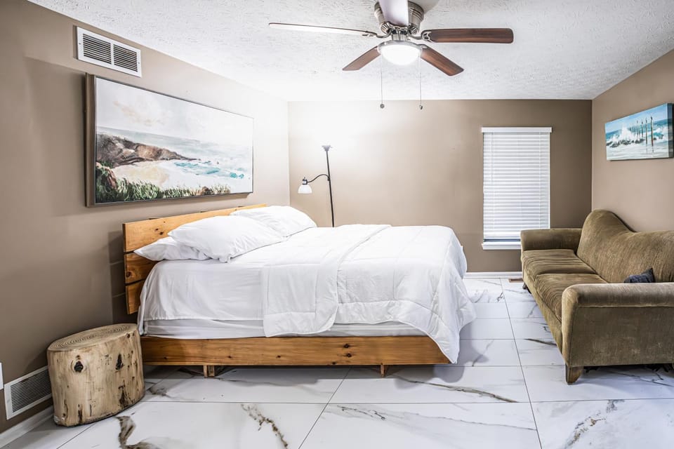 Bed, Bedroom