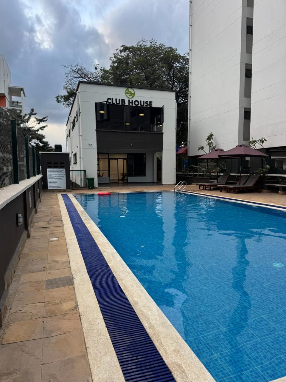 COZY STUDIO 237 GARDEN CITY THIKA ROAD ALMO STAYS Pool and gym Apartment in Nairobi County