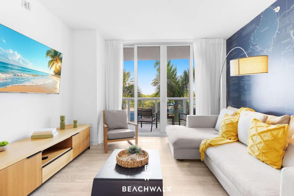 Modern 1BR in Hallandale - Resort Amenities Apartment in Hallandale Beach