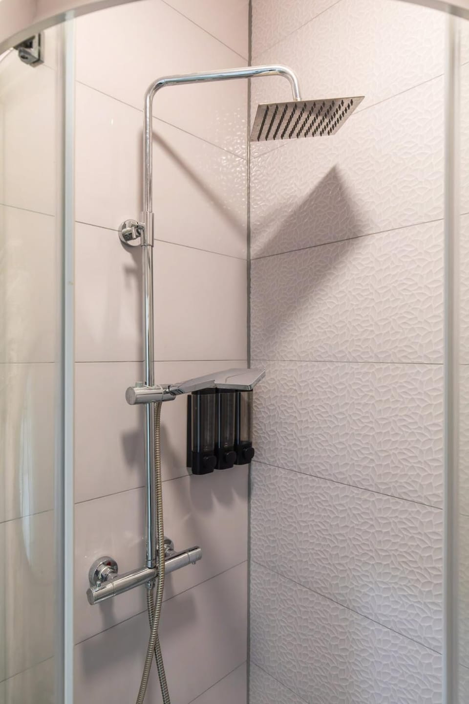 F3 Modern Studio Flat - Prime TV - Parking - Wi-Fi Apartment in Luton