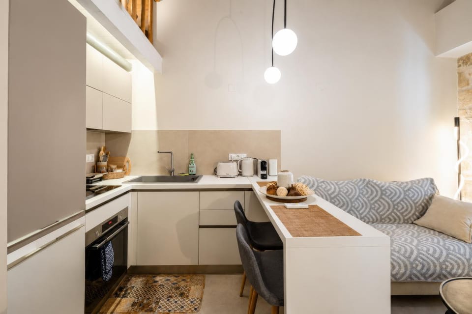 Living room, kitchen, kitchen