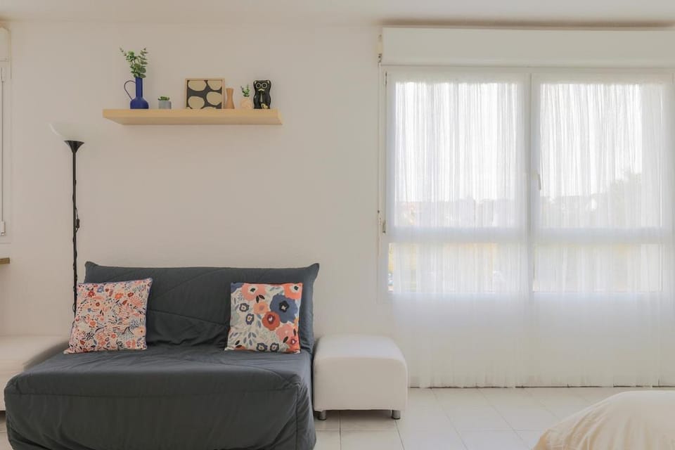 Charmant studio proche gare et centre - WIFI Apartment in Hauts-de-France