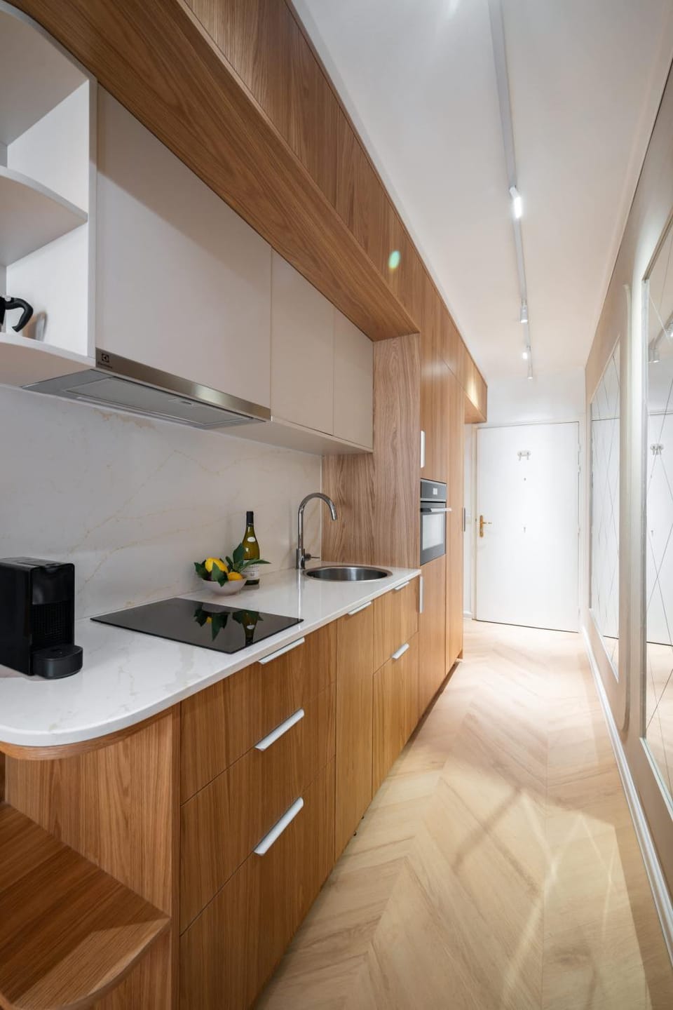 Maison Elia, Boutique Studio 1 Min Beach & Old Town AC Apartment in Menton