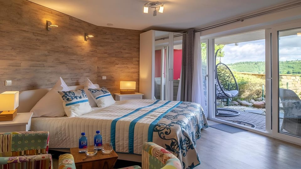 Property building, Living room, Bedroom