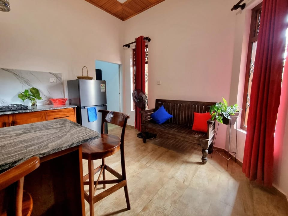 Den-at-236 Bed and Breakfast in Negombo