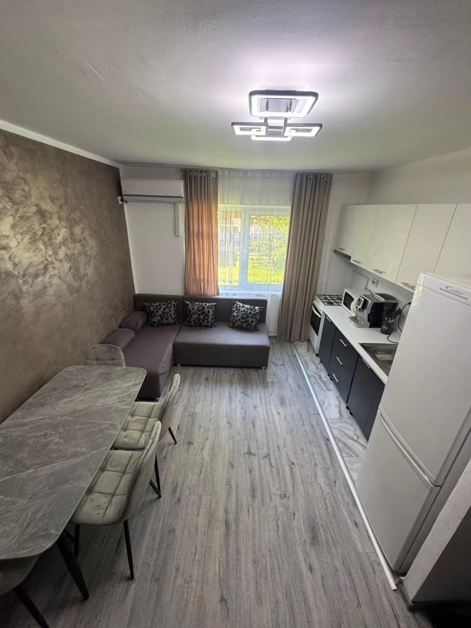 Living room, kitchen
