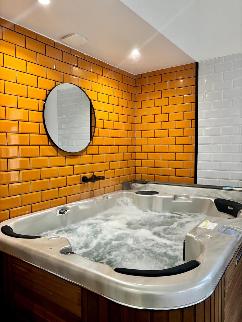 L'abricotine - Suite Intimiste & Romantique House in Auvergne-Rhône-Alpes