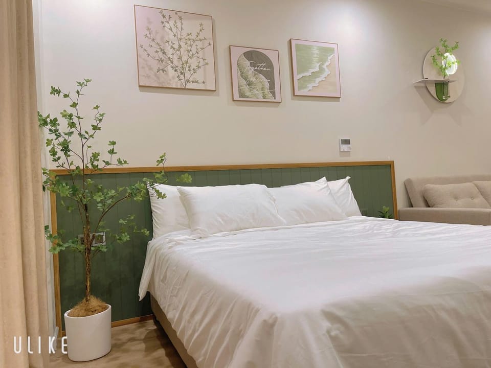 18 luxury apartments with sea view in Ha Long Apartment in Vietnam