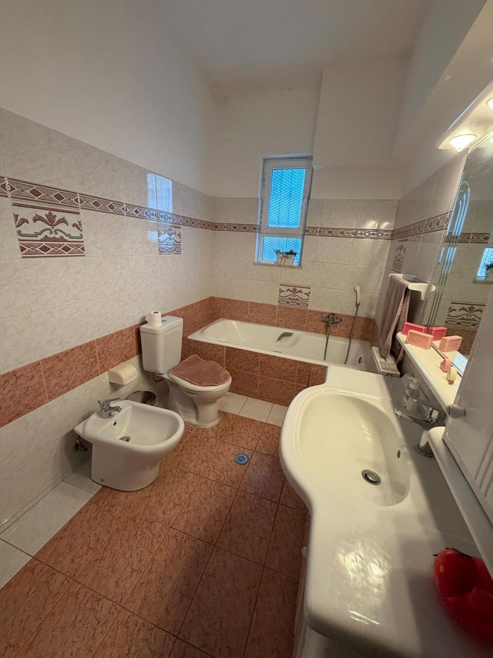 Toilet, Bathroom, Bath, towels