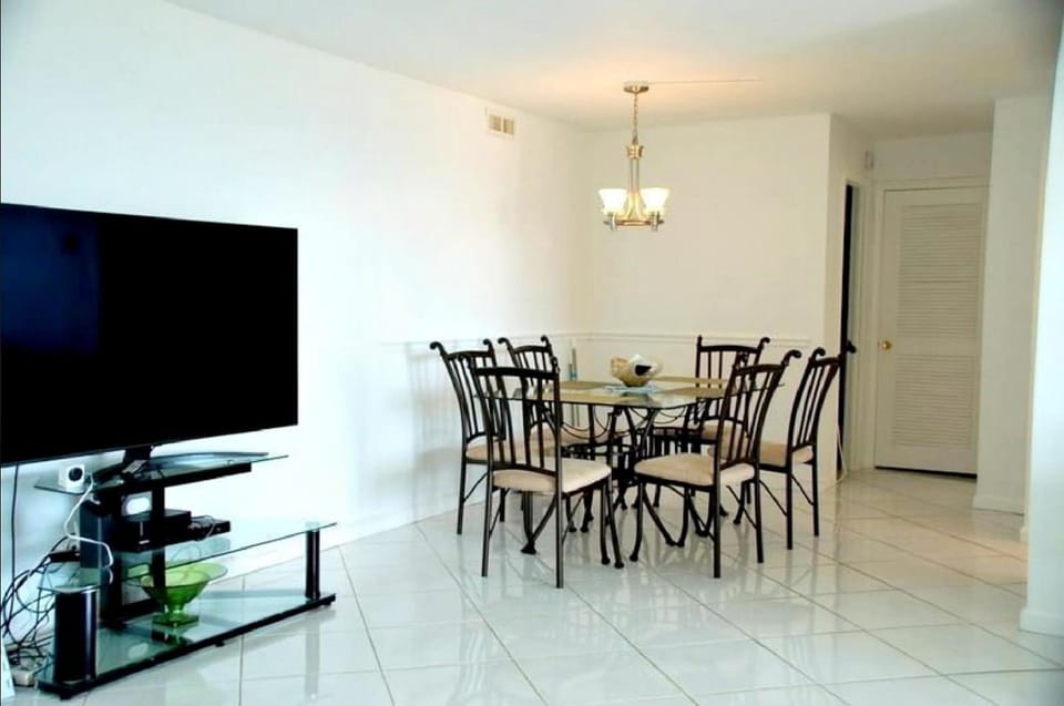 Two Bedroom Ocean View Residence Apartment in Fort Lauderdale
