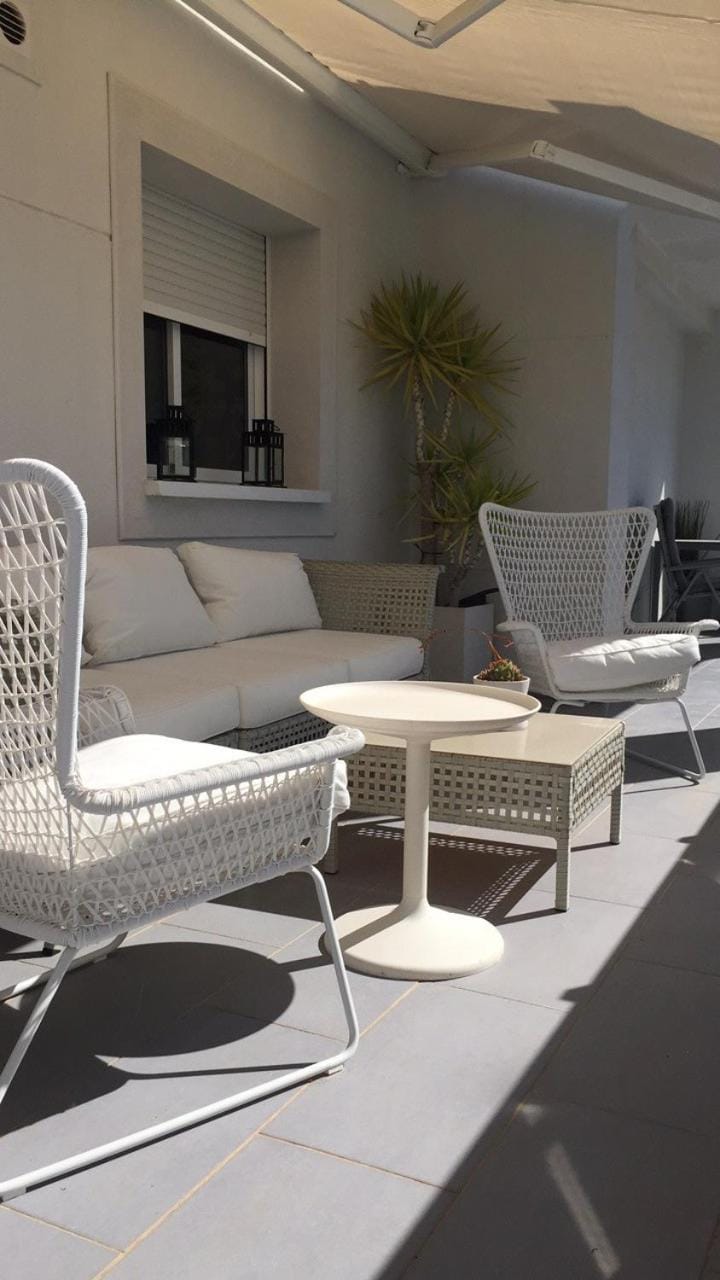 Patio, Seating area