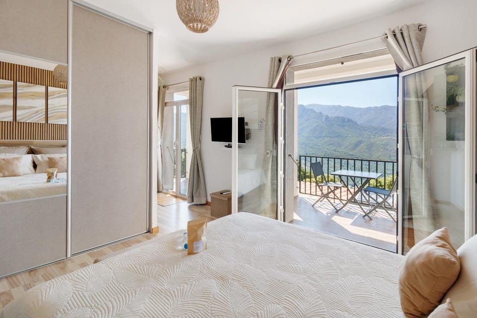 Property building, Living room, Bedroom