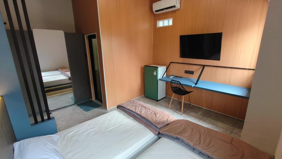 Puri 7 Guesthouse Bed and Breakfast in Indonesia