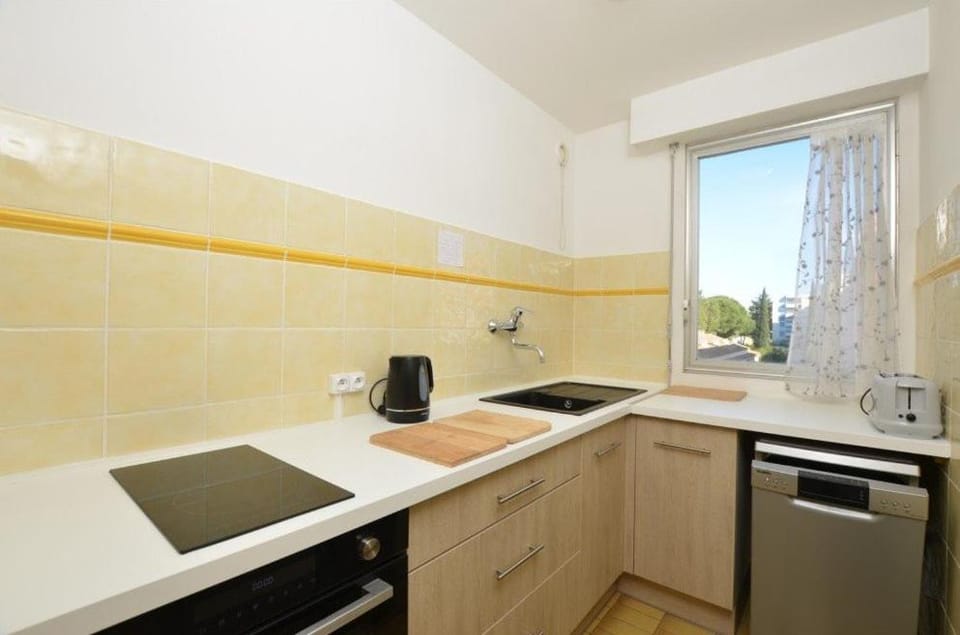 Madragues 34 - Appartement T3 avec vue mer ! Apartment in Le Grau-du-Roi