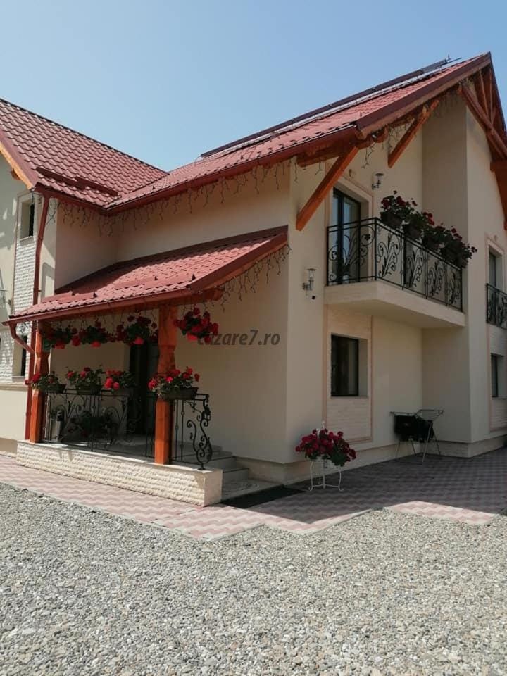 Pensiunea Baias Bed and Breakfast in Romania