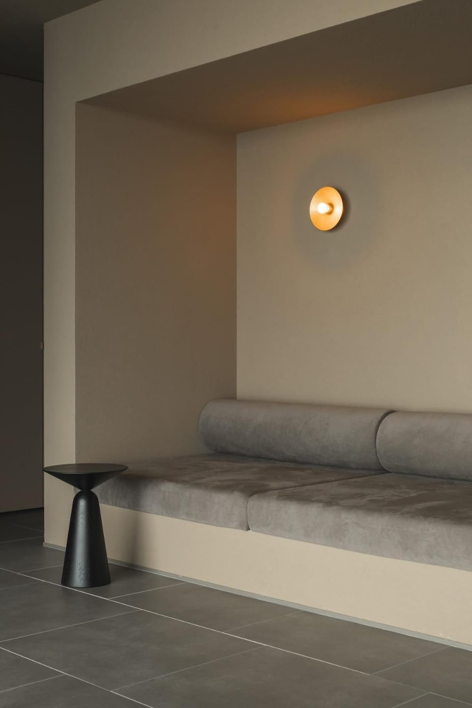 ENINARU East Apartment in Shiga, Japan