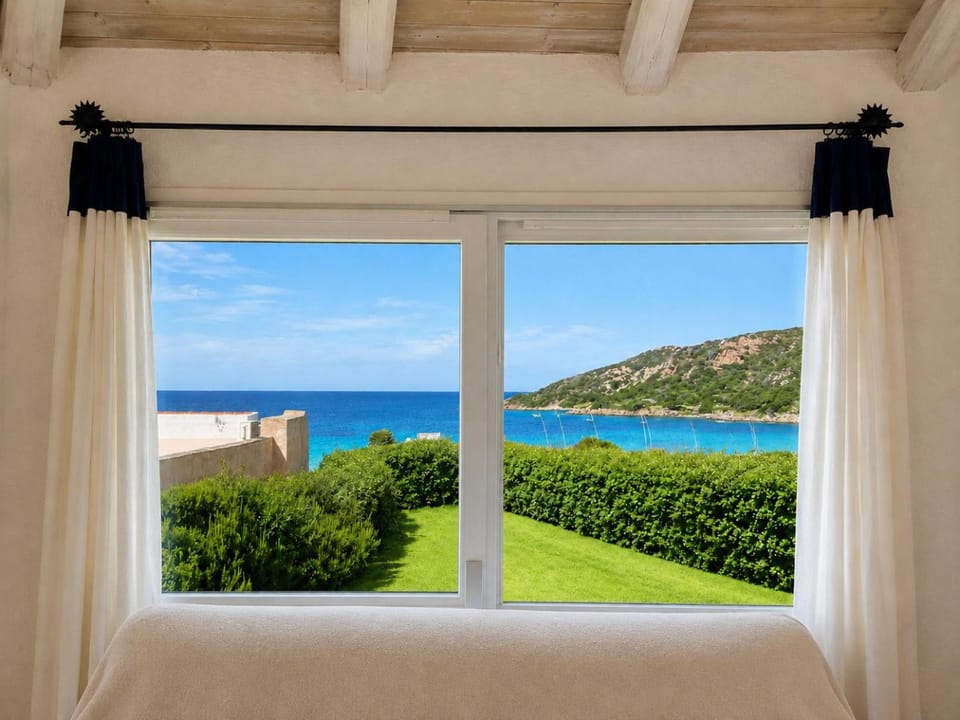 Living room, Sea view