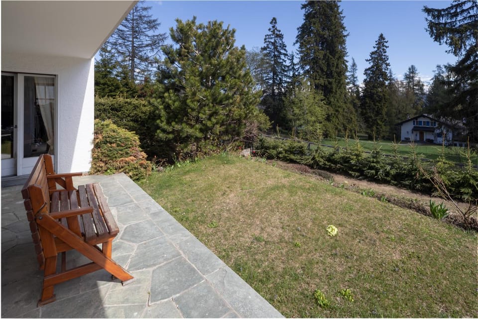 Garden, Garden view