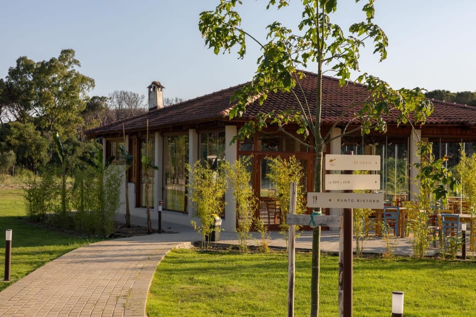 Property building, Garden
