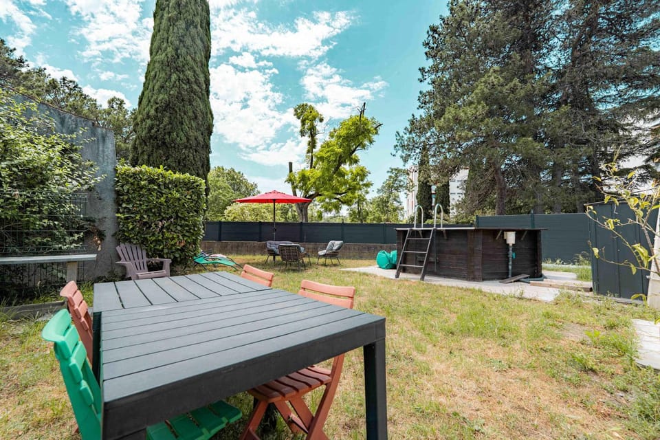 Air-conditioned house with pool sleeps 6 House in Carcassonne