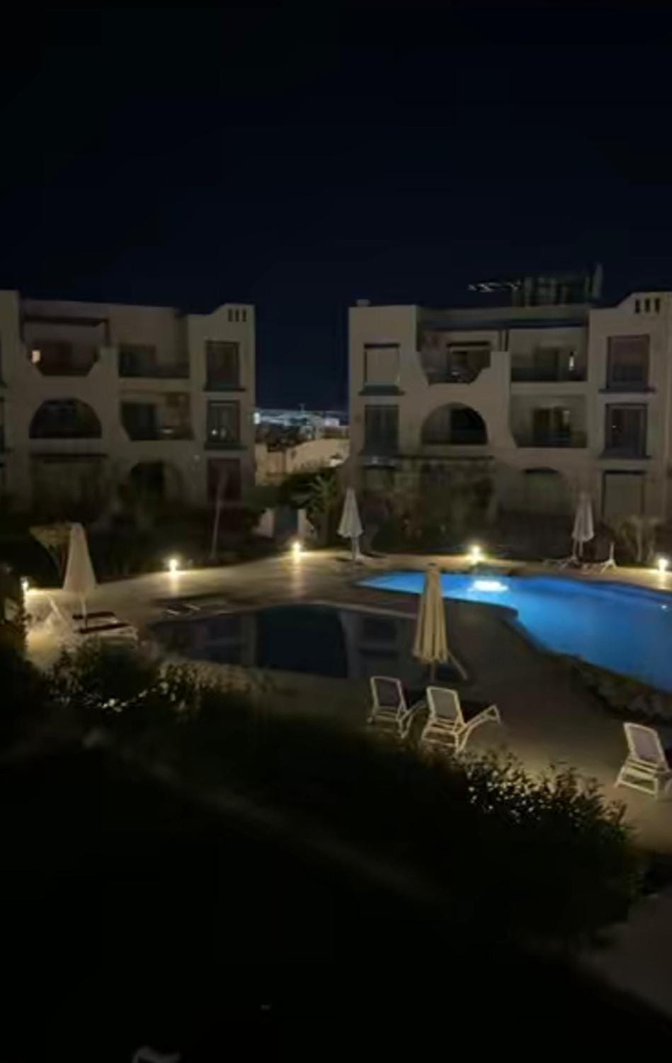 Property building, Swimming pool