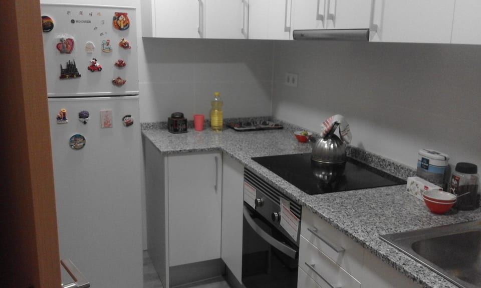 Kitchen or kitchenette, Living room