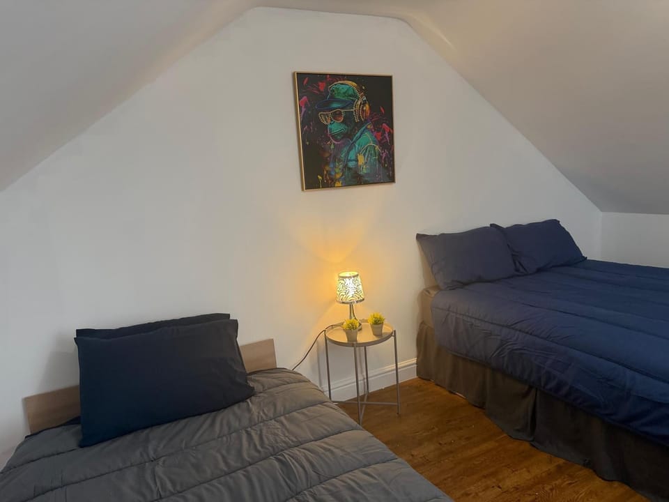 Bed, Bedroom