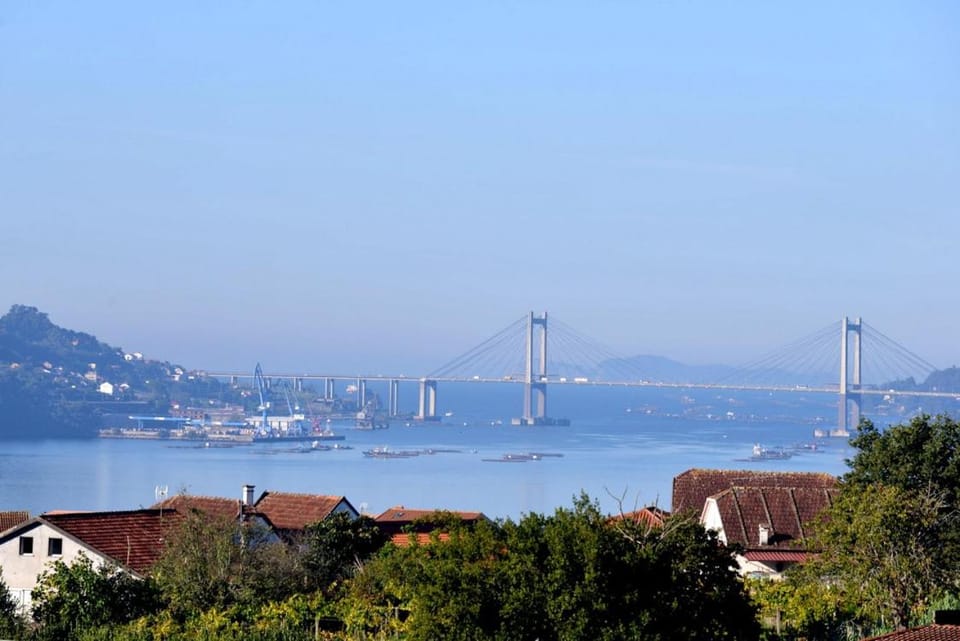 Nearby landmark, Natural landscape