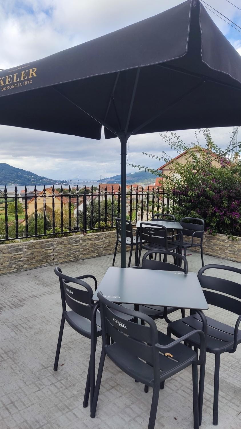 Jumboli Hostel in Galicia