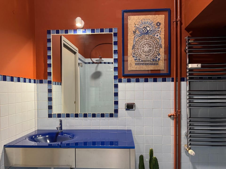 Bathroom, hair dryier, heating, washing machine