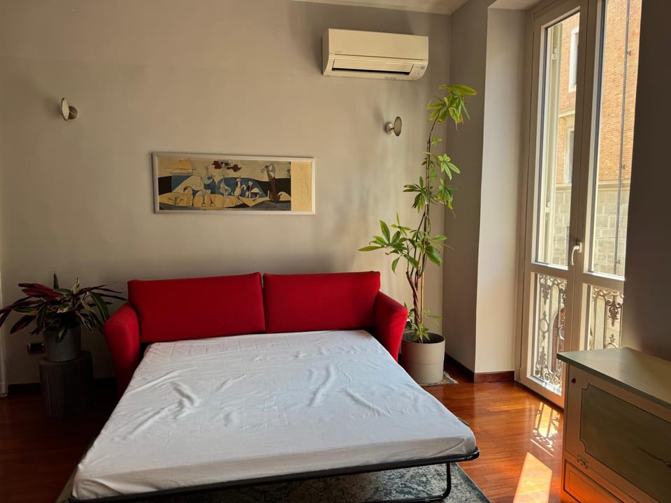 Living room, heating, air conditioner