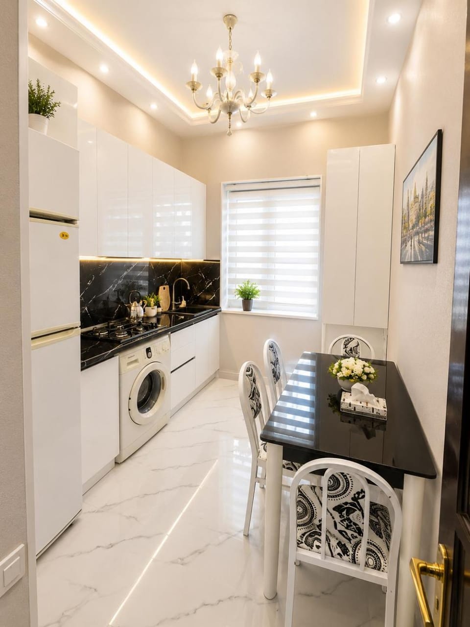Kitchen or kitchenette, Living room, Seating area, Dining area, washing machine