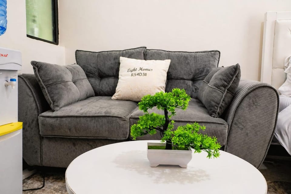 Studio Bnb in TRM Roysambu Lumumba Drive Apartment in Nairobi County