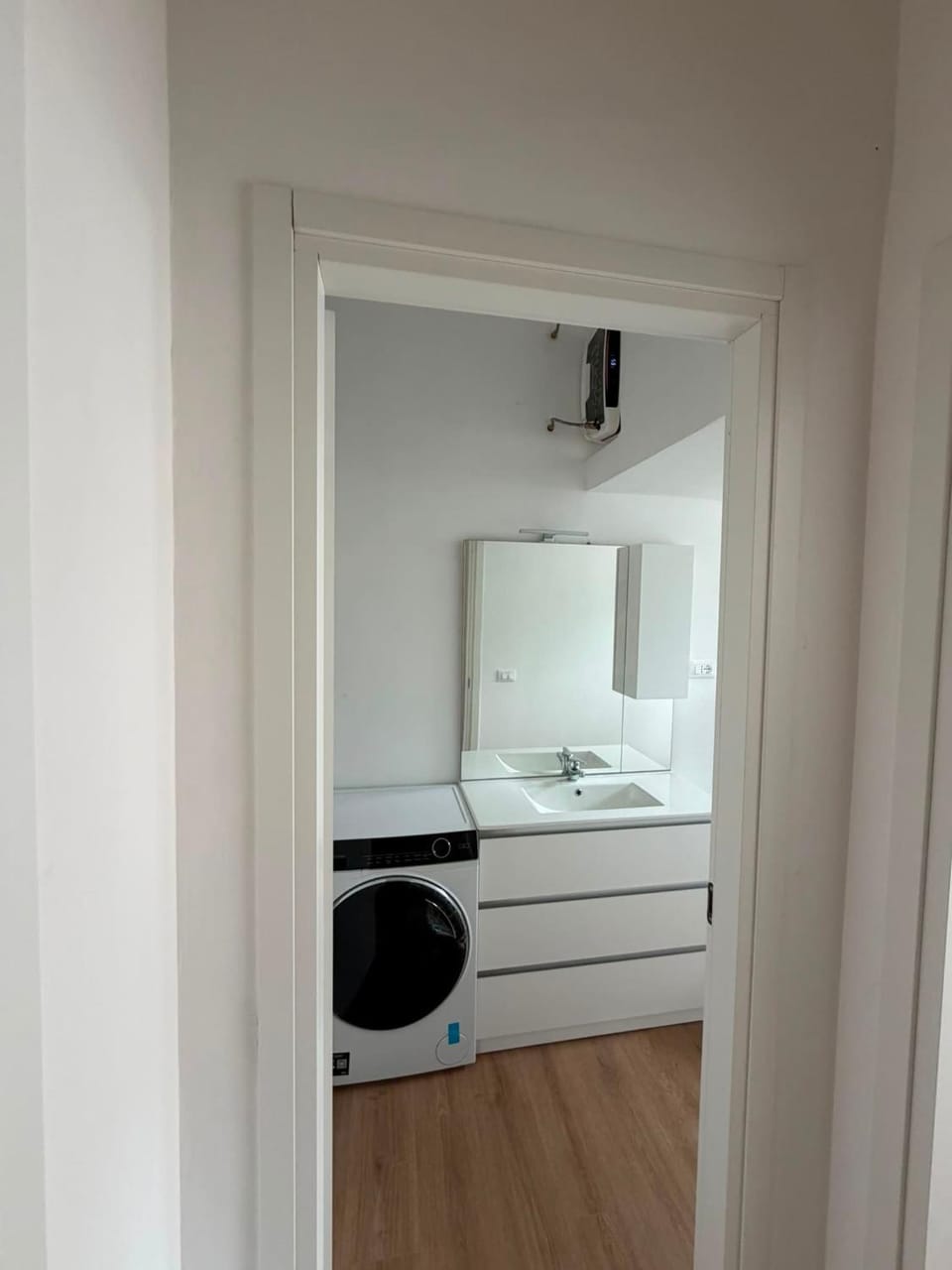 Bathroom, washing machine, dryer