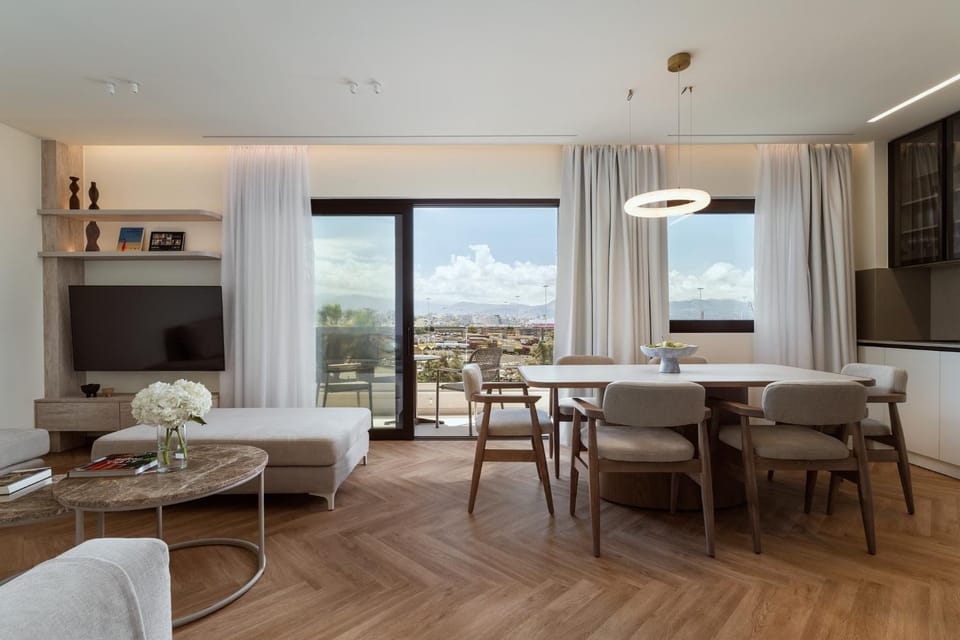 Twelve Luxury Living with SeaView by 8essentially Apartment in Heraklion