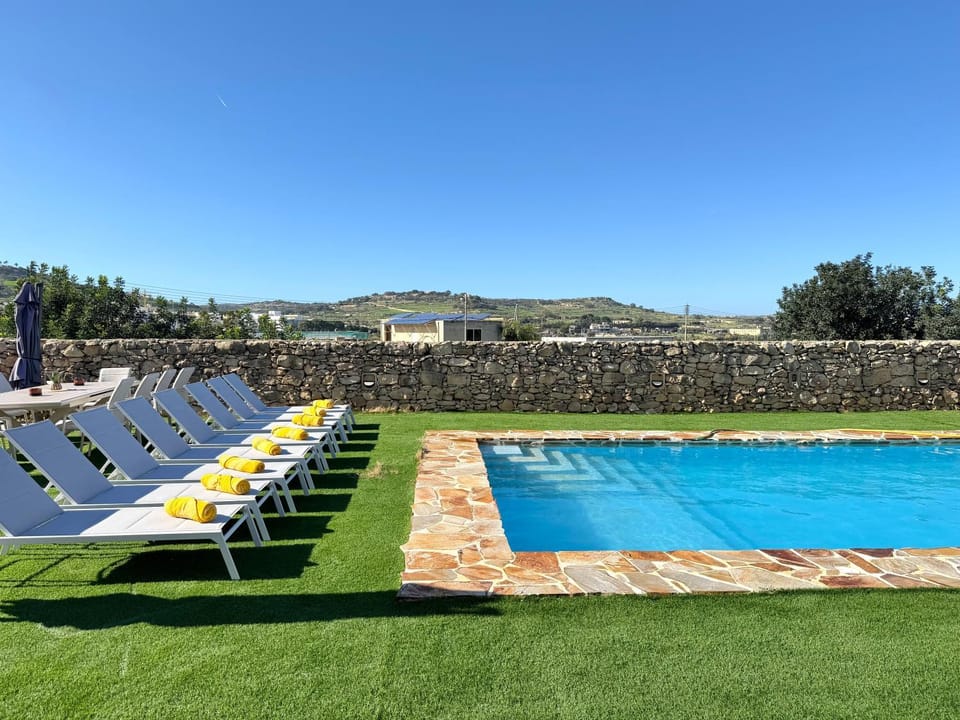 Carmena Farmhouse W/Pool&Jacuz byArcoCollection Villa in Saint Paul's Bay
