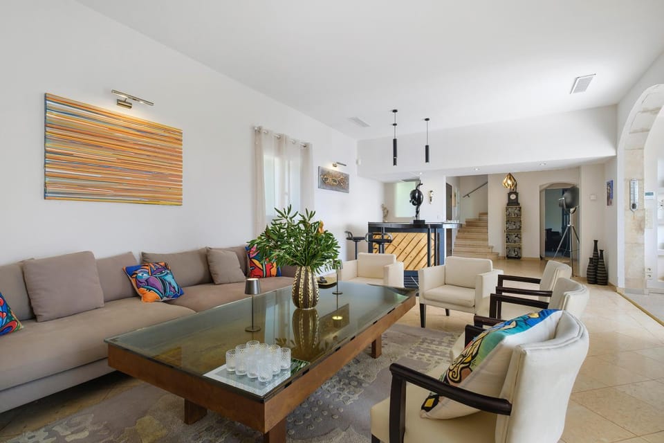 Property building, Living room