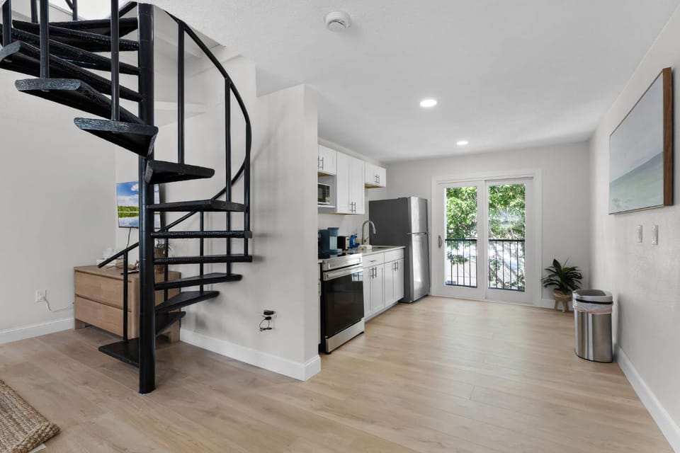 High Tide Hideaway Apartment in Cocoa Beach