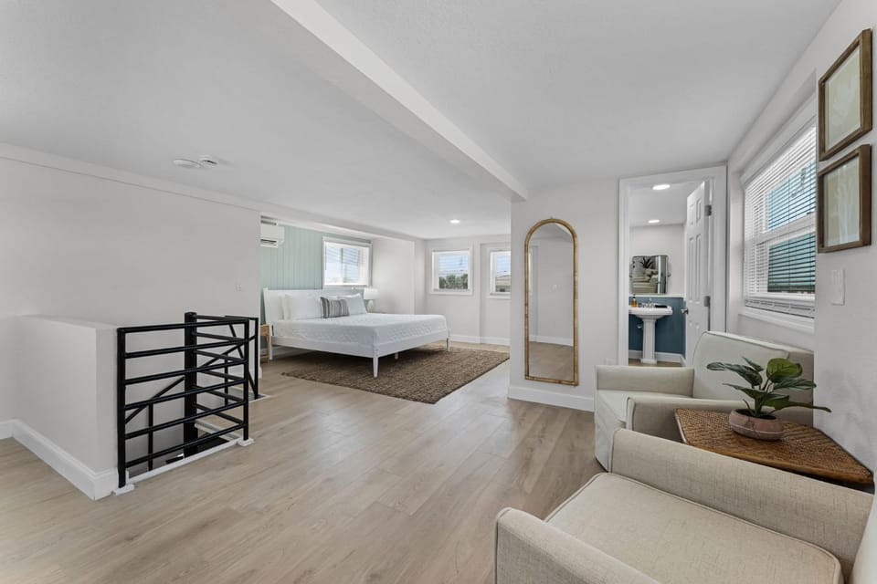 High Tide Hideaway Apartment in Cocoa Beach